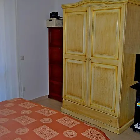 Cindy Apartment