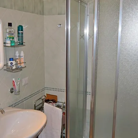 Cindy Apartment *